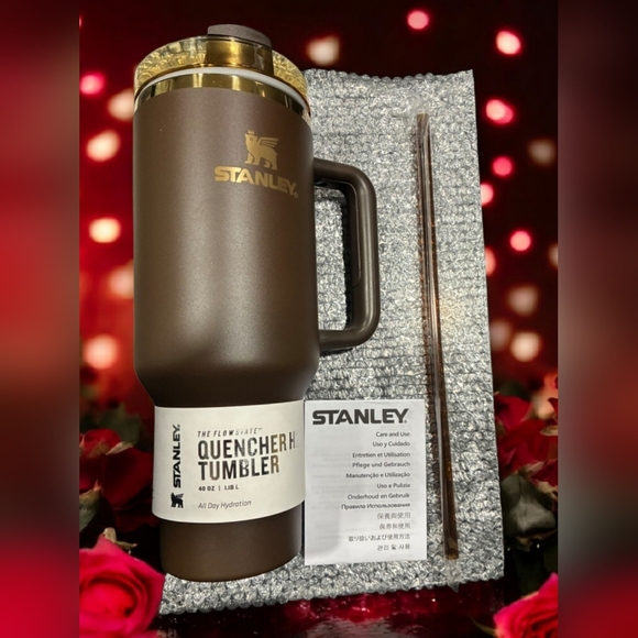 Stanley Other - Stanley Quencher H2.0 Tumbler 40 oz Brown